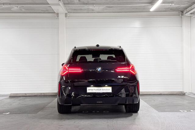 BMW X3 30e xDrive M-Sport Pro | Innovation Pack | Premium Pack | Harman/Kardon | Comfort Access | Panoramadak | Trekhaak | Stoelverwarming