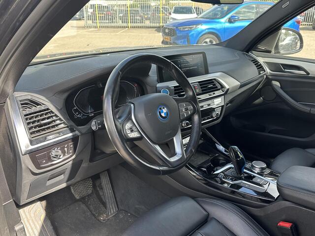 BMW X3 iX3 High Executive 80 kWh Nieuw binnen, meer foto's volgen nog | Panoramadak | Stoelverwarming | 360 graden camera | Bestuurdersstoel Met Geheugen | Keyless entry | Sportstoelen | Head Up Display