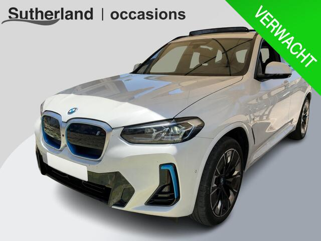 BMW X3 iX3 High Executive 80 kWh | M Pakket | Panoramadak | 360 graden camera | Sportstoelen | Harman/kardon | Keyless entry | Elektrische achterklep | Stoelverwarming | Head Up Display