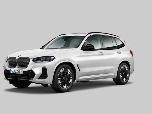 BMW X3 iX3 80 kWh Panoramadak | Harman Kardon | CoPilot | Head Up