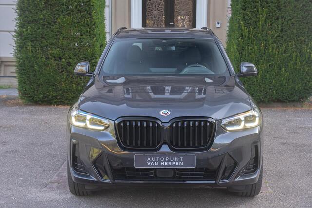 BMW X3 xDrive30e High Executive TREKHAAK | ADAPTIVE | KEYLESS | HUD | LASER | CAMERA