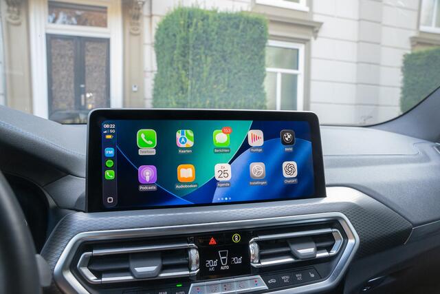 BMW X3 xDrive30e High Executive TREKHAAK | ADAPTIVE | KEYLESS | HUD | LASER | CAMERA