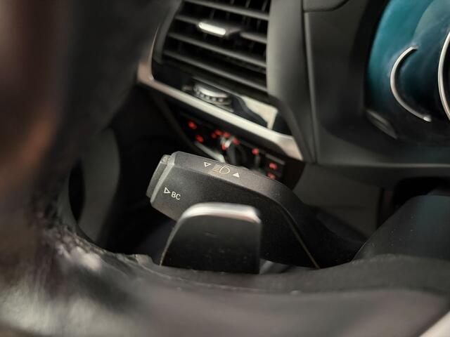 BMW X3 xDrive30i High Executive. Pano. memory!