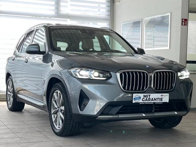 BMW X3 xDrive30e ** LASER, BEIGE LEDER, TREKH, PANORAMA, HuD, ACC, 19-inch LMV ** 1e eig - UNFALLFREI ** ** INFORMEER OOK NAAR ONZE AANTREKKELIJKE FINANCIAL-LEASE TARIEVEN **