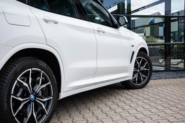 BMW X3 xDrive30e High Executive , M-Sport, Pano, Leder, Shadow Line