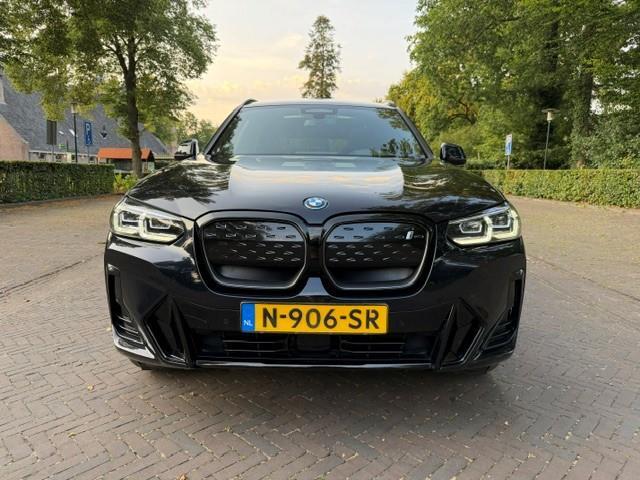 BMW X3 IX3 Executive 80kWh M-sport SOH 99%/Trekhaak/Pano/Led/Acarplay/Camera