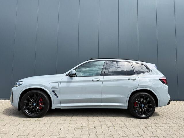 BMW X3 xDrive30e M-sport / facelift / Pano / Tr.hk / HUD