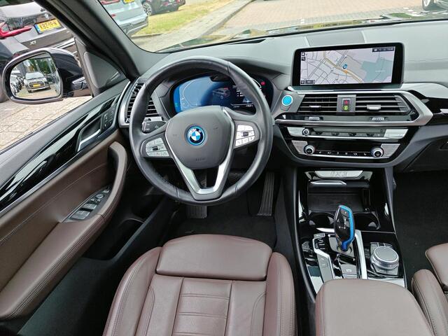 BMW X3 iX3 High Executive 80 kWh PANODAK | LEDER | TREKHAAK | H& K AUDIO