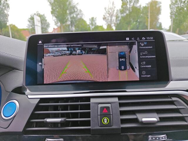 BMW X3 iX3 High Executive 80 kWh PANODAK | LEDER | TREKHAAK | H& K AUDIO