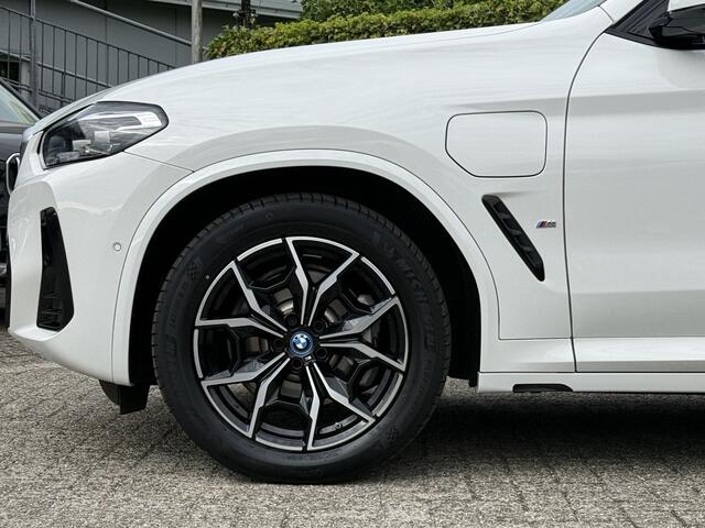 BMW X3 xDrive30e | M-Sport | Camera | Stoelverw. | 19''
