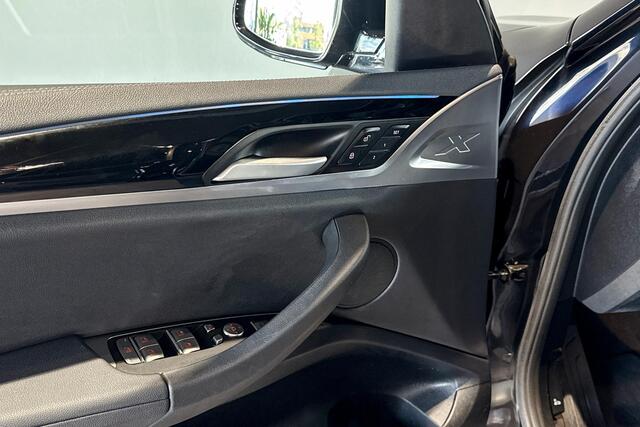 BMW X3 iX3 Executive 80 kWh | Stoelverwarming | Achteruitrijcamera | Shadow Line |