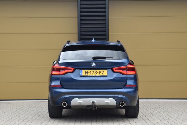 BMW X3 xDrive20i High Executive * Stoelen met memory * Trekhaak * Hifi * LED Adaptief * Live Cockpit *