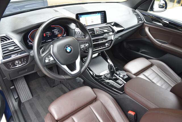BMW X3 xDrive20i High Executive * Stoelen met memory * Trekhaak * Hifi * LED Adaptief * Live Cockpit *