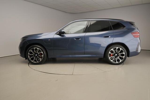 BMW X3 30e xDrive | M-Sportpakket | LED | Leder | HUD | Active cruise | Trekhaak | Panoramadak | Sportstoelen | Elektr. zetels | DAB | Harman-kardon sound | Alu 20 inch