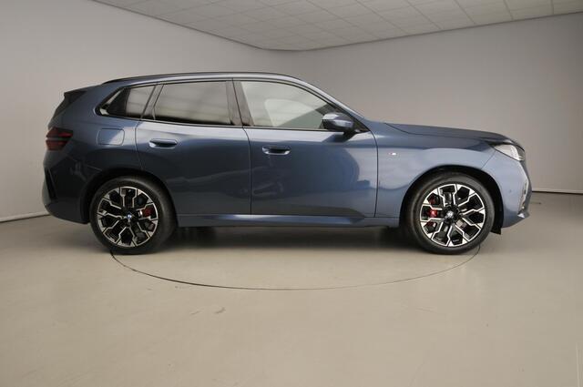 BMW X3 30e xDrive | M-Sportpakket | LED | Leder | HUD | Active cruise | Trekhaak | Panoramadak | Sportstoelen | Elektr. zetels | DAB | Harman-kardon sound | Alu 20 inch