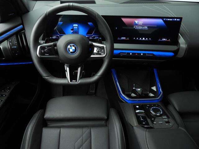 BMW X3 30e xDrive | M-Sportpakket | LED | Leder | HUD | Active cruise | Trekhaak | Panoramadak | Sportstoelen | Elektr. zetels | DAB | Harman-kardon sound | Alu 20 inch