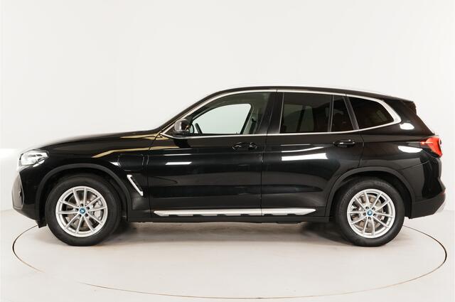 BMW X3 xDrive30e | 360° Camera | Cruise adaptief | Sportstoelen |
