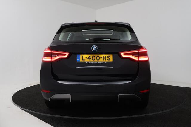 BMW X3 iX3 Executive 80 kWh SOH 96% (PANORAMADAK, SFEERVERLICHTING, ADAPTIVE CRUISE, AUTOPILOT, STOEL
