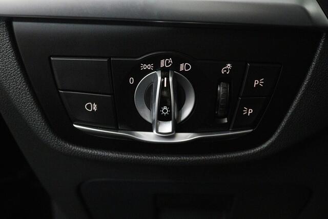 BMW X3 iX3 Executive 80 kWh SOH 96% (PANORAMADAK, SFEERVERLICHTING, ADAPTIVE CRUISE, AUTOPILOT, STOEL