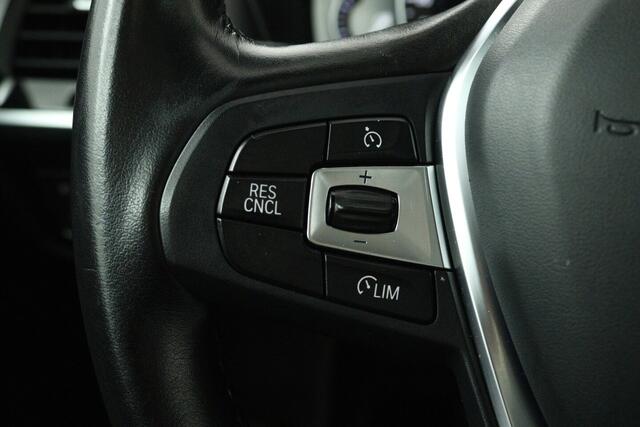 BMW X3 XDrive20i High Executive (PANORAMADAK, DIGITALE COCKPIT, STOELVERWARMING, NAVIGATIE)