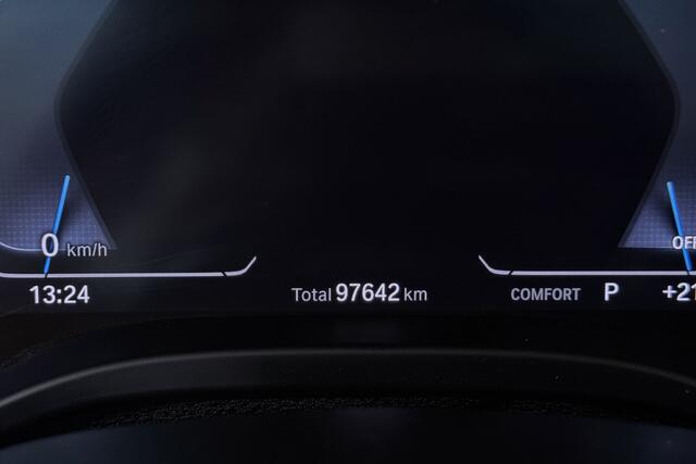 BMW X3 iX3 Executive 80 kWh SOH 100% (PANORAMADAK, CAMERA, SFEERVERLICHTING, STOELVERWARMING, ELEKTR
