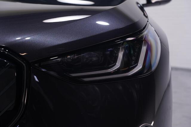 BMW X3 30e xDrive M Sport Pro Stoelverwarming v+a Stuurverwarming Stoelventilatie voor Head up display Harman/kardon Memory bestuurderstoel Apple carplay/android auto Adaptive cruise control met stop & go20 inch lichtmetalen velgen Sophistograu metalic M sportremsysteem