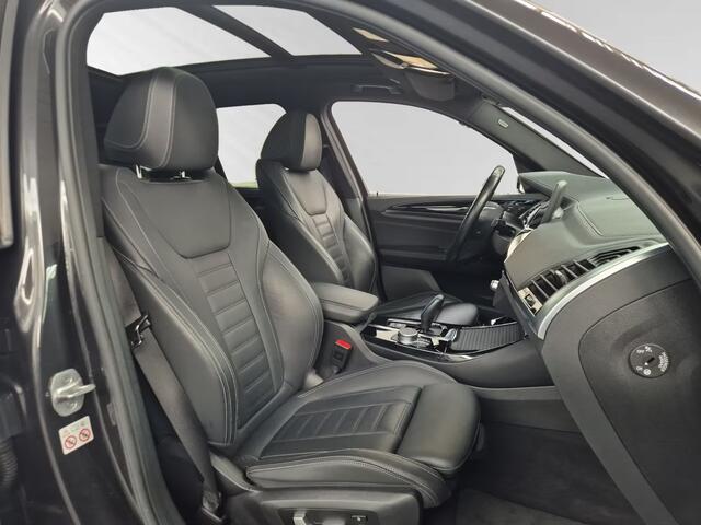 BMW X3 iX3 80 kWh (210kW/286pk) ** LED, LEDER, PANO, TREKH, H&K SOUND, 20-inch LMV ** 1e EIG - Slechts 36.600km. ** ** INFORMEER OOK NAAR ONZE AANTREKKELIJKE FINANCIAL-LEASE TARIEVEN **