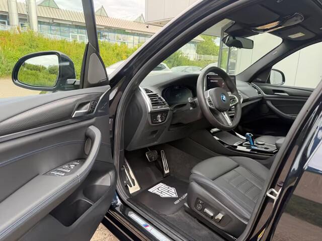 BMW X3 iX3 M-SPORT 80 kWh (210kW/286pk) ** LASER, LEDER, PANO, TREKH, VERW. STUUR, 20-inch LMV ** 1e EIG - UNFALLFREI ** ** INFORMEER OOK NAAR ONZE AANTREKKELIJKE FINANCIAL-LEASE TARIEVEN **