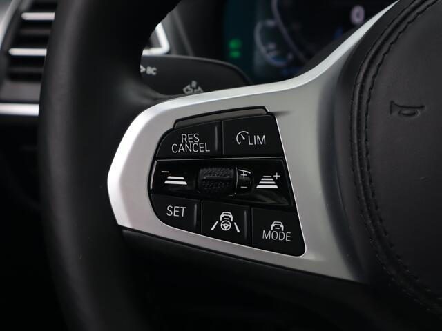 BMW X3 iX3 Executive 80 kWh / Trekhaak / Memory / Pano / M Pakket