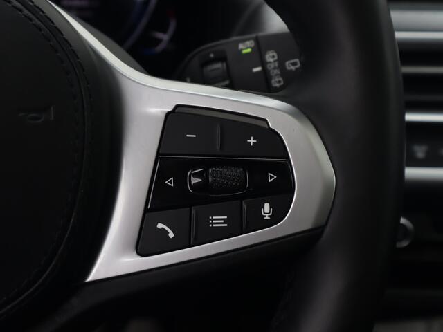 BMW X3 iX3 Executive 80 kWh / Trekhaak / Memory / Pano / M Pakket