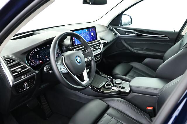 BMW X3 xDrive30e / Opendak / HUD / Leder / CarPlay / Cam