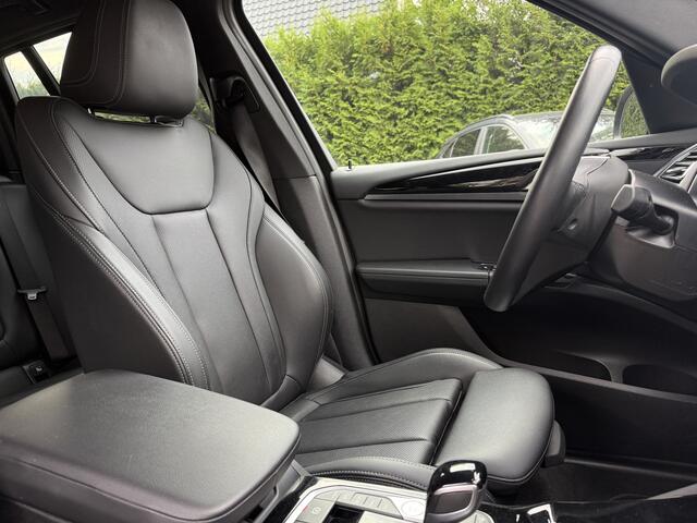 BMW X3 xDrive30e B.E.+ Camera | Sport-pack | Navi & CarPlay