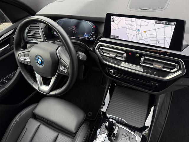 BMW X3 xDrive30e B.E.+ Camera | Sport-pack | Navi & CarPlay
