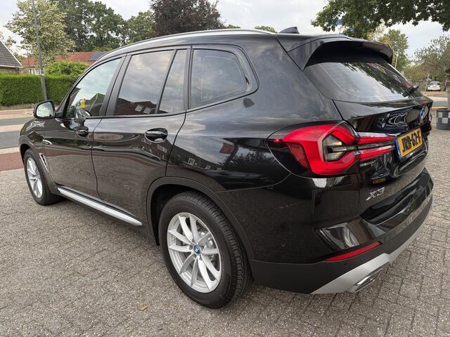 BMW X3 xDrive30e B.E.+ Camera | Sport-pack | Navi & CarPlay