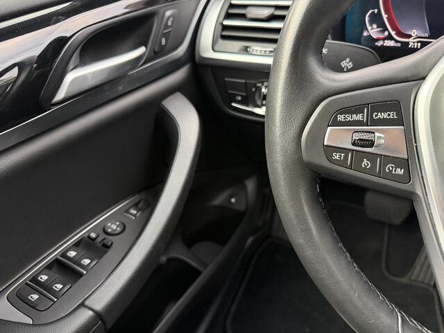 BMW X3 xDrive30e B.E.+ Camera | Sport-pack | Navi & CarPlay