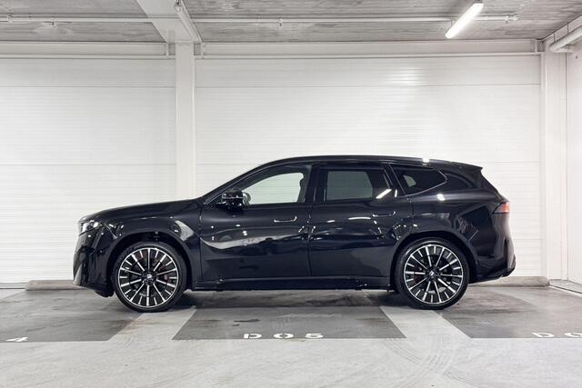 BMW X3 iX3 40 eDrive | M-Sport Pro | Innovation Pack | Driving Assistant Plus | Parking Assistant Plus | Harman/Kardon | Panoramadak | Trekhaak | Huisselectie
