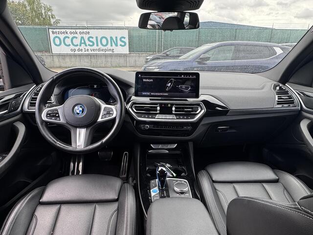 BMW X3 iX3 Executive 80 kWh | Panoramadak | SOH 100% | Leer | Camera | Apple Carplay/Androit Auto