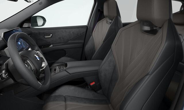 BMW X3 iX3 40 eDrive M Sportpakket Pro | Innovation Pack | Panoramadak