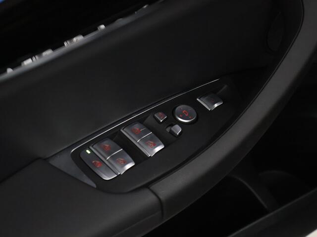 BMW X3 iX3 High Executive 80 kWh [PANO, ACC, APPLE CARPLAY, CAMERA, MEMORY SEATS, STOELVERWARMING, LED, DIGITAL DASH, DODEHOEKDETECTIE, DRAADLOOS LADEN, NIEUWSTAAT]