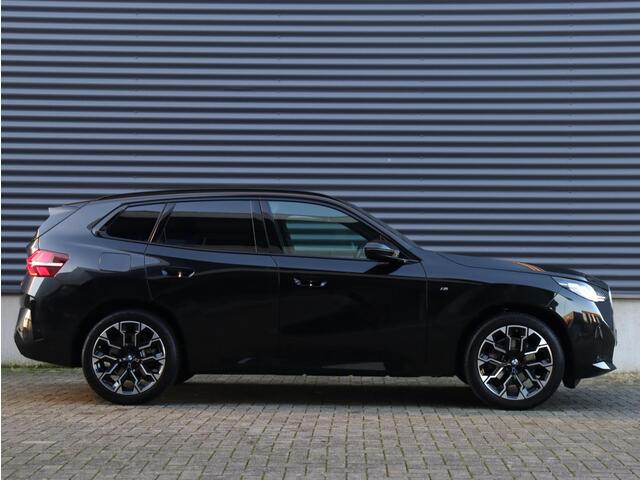 BMW X3 20d xDrive | M Sportpakket | Panodak | Trekhaak | Driving Assistant Plus | Stoelverwarming | Parking Assistant Plus | 19'' LMV |