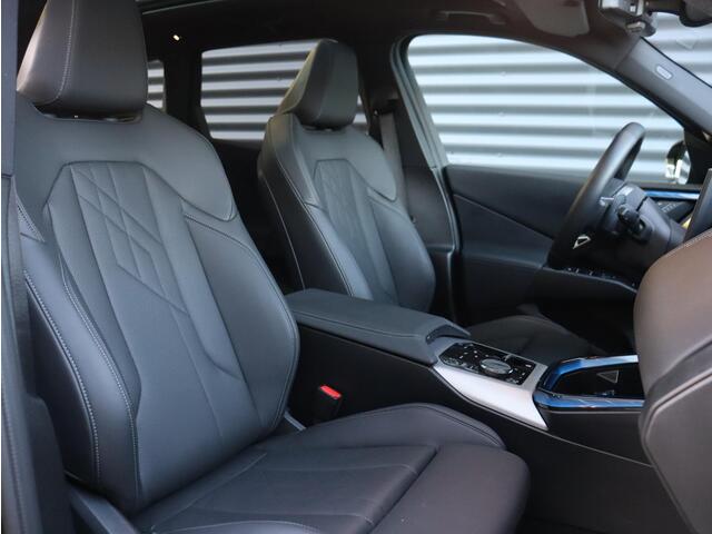 BMW X3 20d xDrive | M Sportpakket | Panodak | Trekhaak | Driving Assistant Plus | Stoelverwarming | Parking Assistant Plus | 19'' LMV |