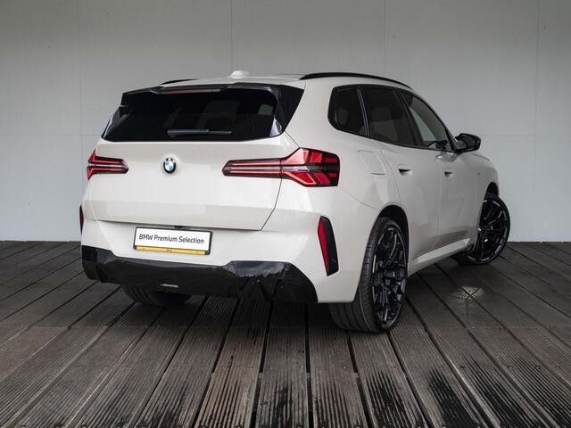 BMW X3 xDrive30e | M Sportpakket Pro | Premium Pack | Comfort Access | Driving Assistant Professional | Harman Kardon | Panoramadak | Stuurwielrand Verwarmd | Trekhaak