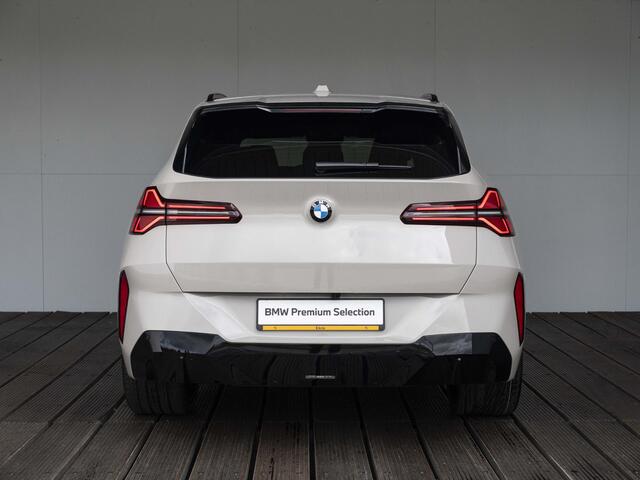 BMW X3 xDrive30e | M Sportpakket Pro | Premium Pack | Comfort Access | Driving Assistant Professional | Harman Kardon | Panoramadak | Stuurwielrand Verwarmd | Trekhaak