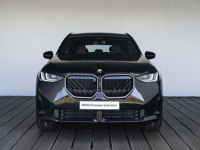 BMW X3 xDrive30e | M SPortpakket Pro | Premium Pack | Comfort Access | Driving Assistant Plus | Panoramadak | Harman Kardon | Stoelventilatie | Trekhaak