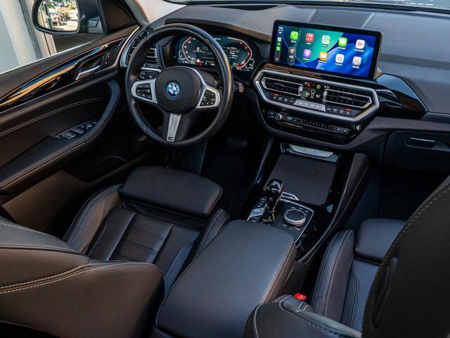 BMW X3 xDrive30e Business Edition Plus PANO HUD 20 INCH 360 CAMERA ADAP CRUISE