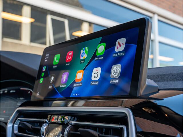 BMW X3 xDrive30e Business Edition Plus PANO HUD 20 INCH 360 CAMERA ADAP CRUISE