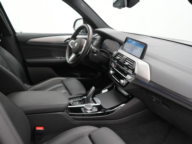 BMW X3 xDrive30e M Sport PHEV 293pk Dealer O.H. | Panodak | Adaptive Cruise | Head Up | 360 Camera | Harman / Kardon | Lederen Sportstoelen Ventilatie & Memory | Keyless | Blis | Stoelen & Stuur Verwarmd | Adaptive LED | Sfeerverlichting | Plug In Hybrid |