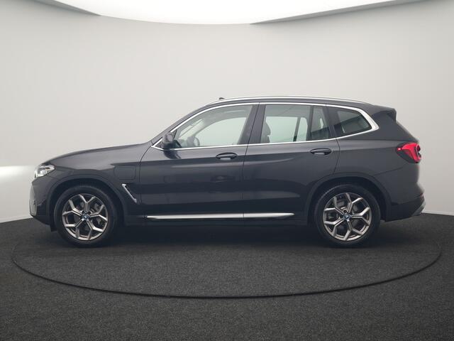 BMW X3 xDrive30e PHEV 293pk Dealer O.H | Panodak | 360 Camera | Adaptive Cruise | Head Up | Lederen Sportstoelen Verwarmd | Keyless | BLIS | Apple Carplay | Navigatie | Virtual | DAB | 19"L.M | Plug In Hybrid |