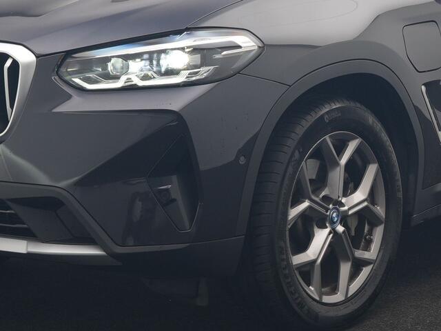 BMW X3 xDrive30e PHEV 293pk Dealer O.H | Panodak | 360 Camera | Adaptive Cruise | Head Up | Lederen Sportstoelen Verwarmd | Keyless | BLIS | Apple Carplay | Navigatie | Virtual | DAB | 19"L.M | Plug In Hybrid |