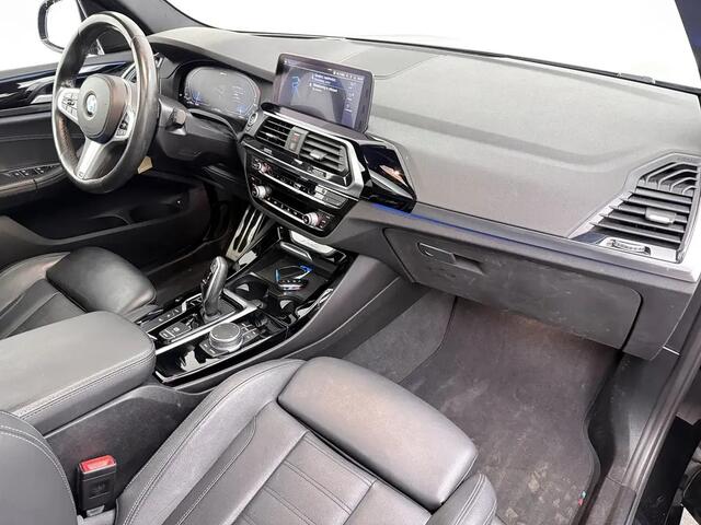 BMW X3 xDrive30e High Executive M-Sport | Panorama | Winterpakket | VC | HUD | Leder | Cruise | Clima |